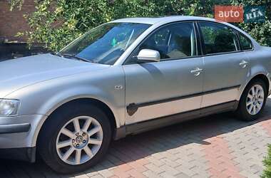 Універсал Volkswagen Passat 1997 в Харкові