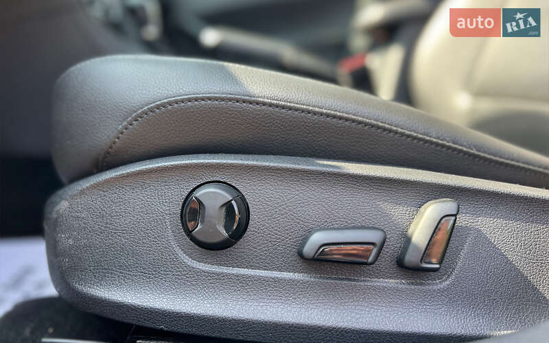 Седан Volkswagen Passat 2018 в Львове фото 10 Седан Volkswagen Passat 2018 в Львове