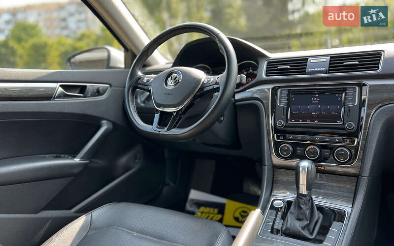 Седан Volkswagen Passat 2018 в Львове фото 17 Седан Volkswagen Passat 2018 в Львове