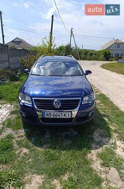 Універсал Volkswagen Passat 2006 в Шаргороді