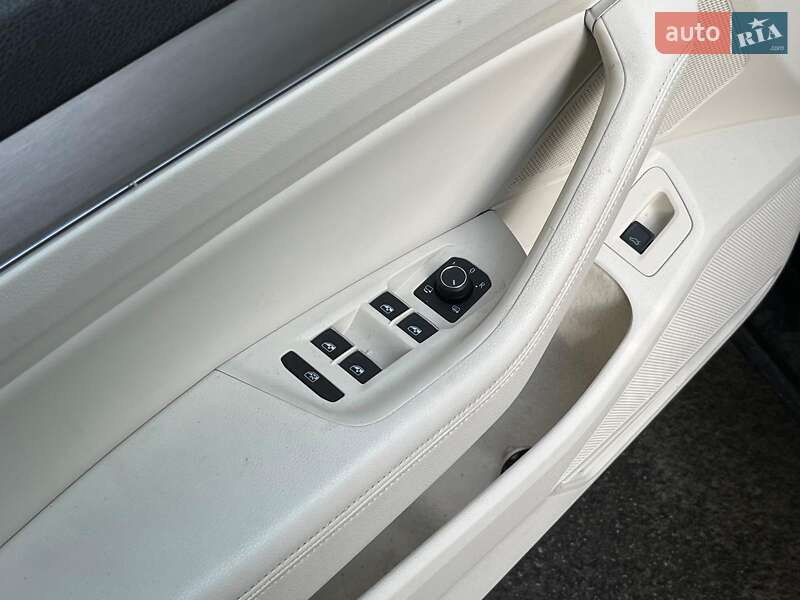 Універсал Volkswagen Passat 2019 в Києві