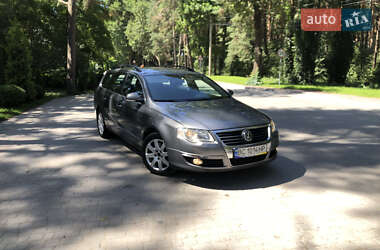Універсал Volkswagen Passat 2006 в Львові