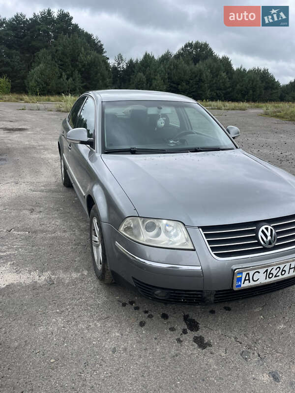 Седан Volkswagen Passat 2004 в Ковеле