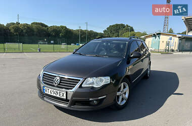 Универсал Volkswagen Passat 2010 в Киеве