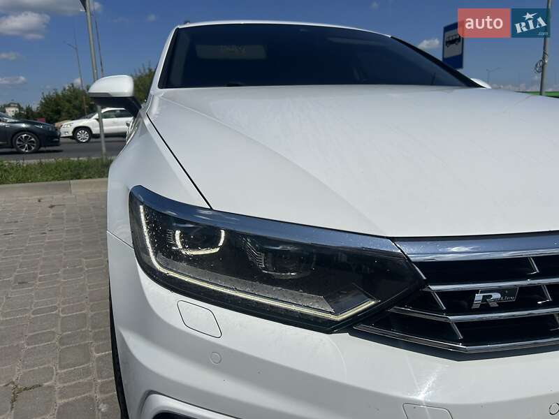 Універсал Volkswagen Passat 2018 в Ковелі фото 39 Універсал Volkswagen Passat 2018 в Ковелі