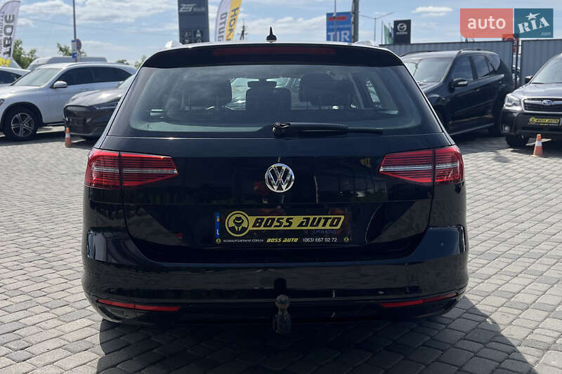 Универсал Volkswagen Passat 2015 в Мукачево