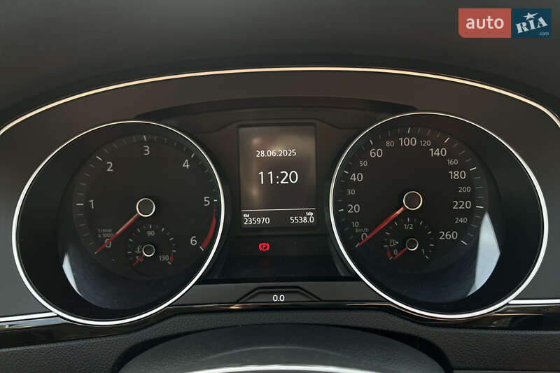 Универсал Volkswagen Passat 2015 в Мукачево