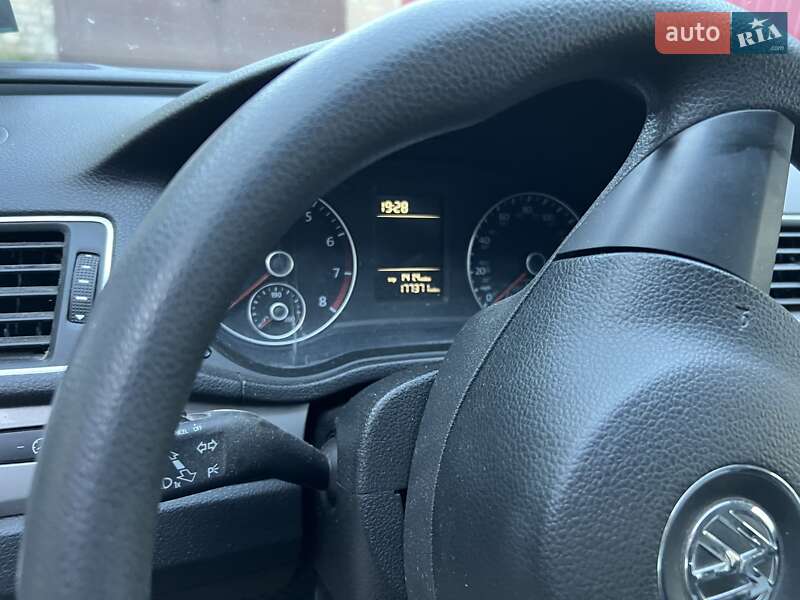 Седан Volkswagen Passat 2011 в Кропивницькому