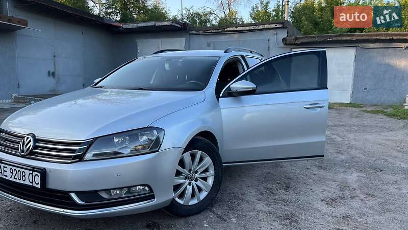 Универсал Volkswagen Passat 2013 в Павлограде