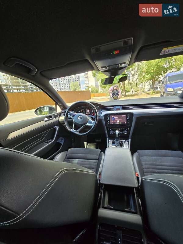 Универсал Volkswagen Passat 2019 в Днепре