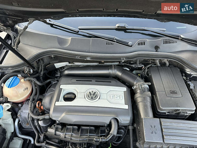 Седан Volkswagen Passat 2011 в Миколаєві