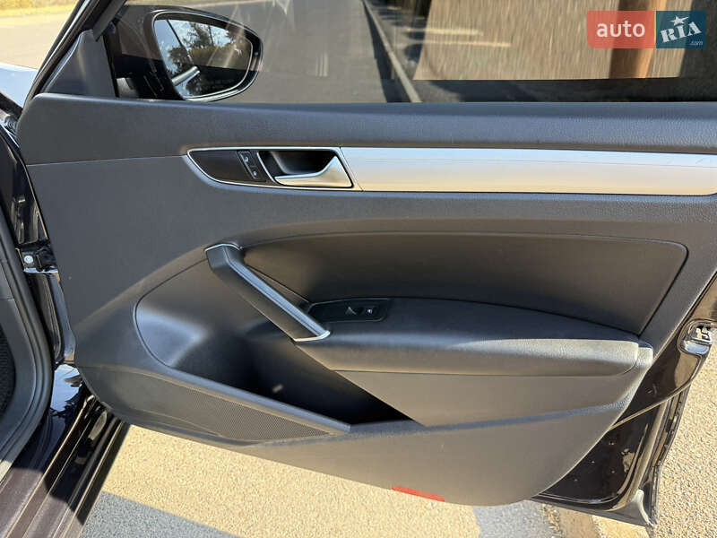 Седан Volkswagen Passat 2018 в Кривому Розі