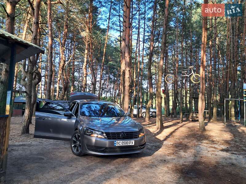 Volkswagen Passat 2012