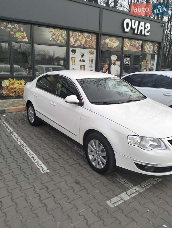 Volkswagen Passat 2010