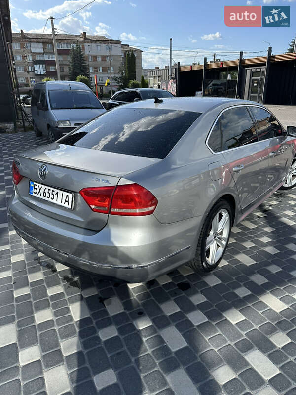 Седан Volkswagen Passat 2012 в Хмельницькому