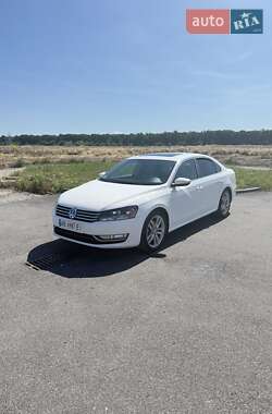Седан Volkswagen Passat 2012 в Вінниці