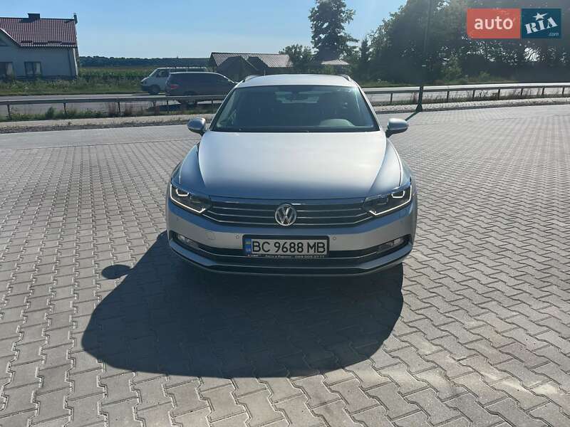 Універсал Volkswagen Passat 2014 в Тернополі