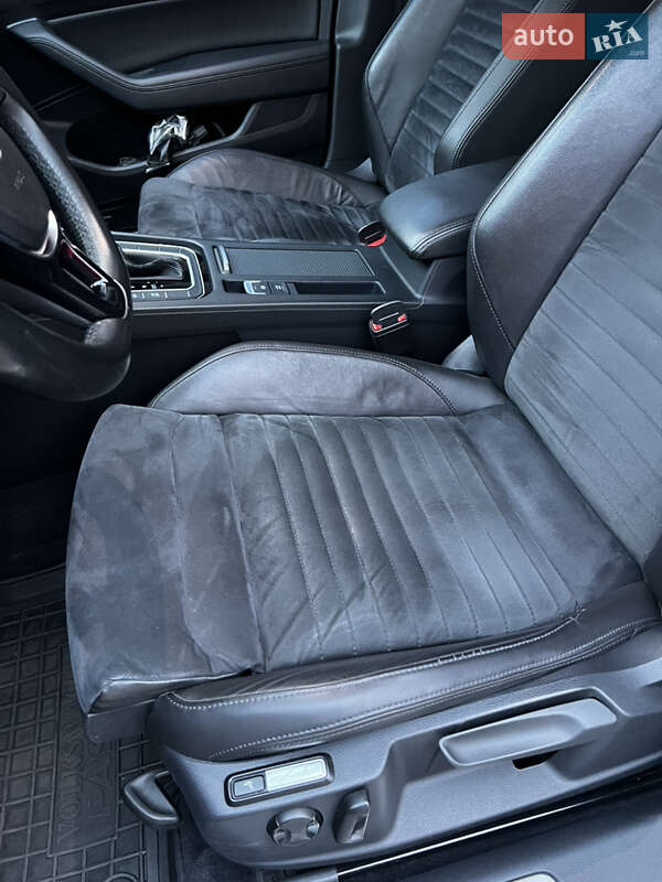 Седан Volkswagen Passat 2017 в Харькове фото 10 Седан Volkswagen Passat 2017 в Харькове