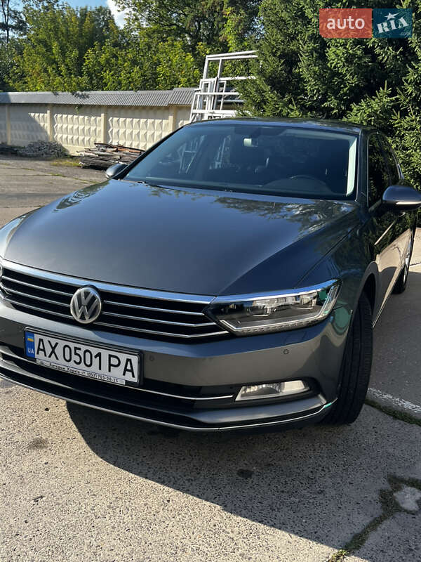 Седан Volkswagen Passat 2017 в Харькове фото 5 Седан Volkswagen Passat 2017 в Харькове