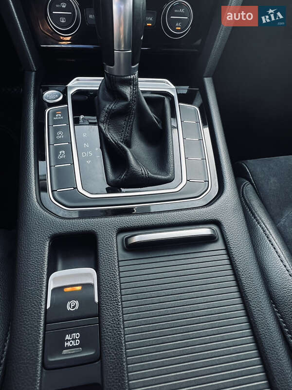 Седан Volkswagen Passat 2017 в Харькове фото 21 Седан Volkswagen Passat 2017 в Харькове