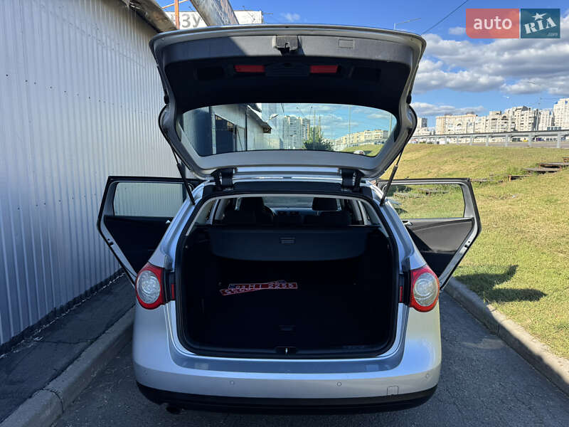 Универсал Volkswagen Passat 2010 в Киеве фото 30 Универсал Volkswagen Passat 2010 в Киеве