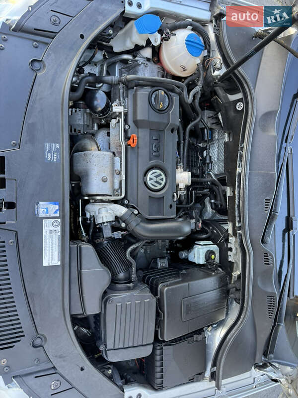 Универсал Volkswagen Passat 2010 в Киеве фото 50 Универсал Volkswagen Passat 2010 в Киеве