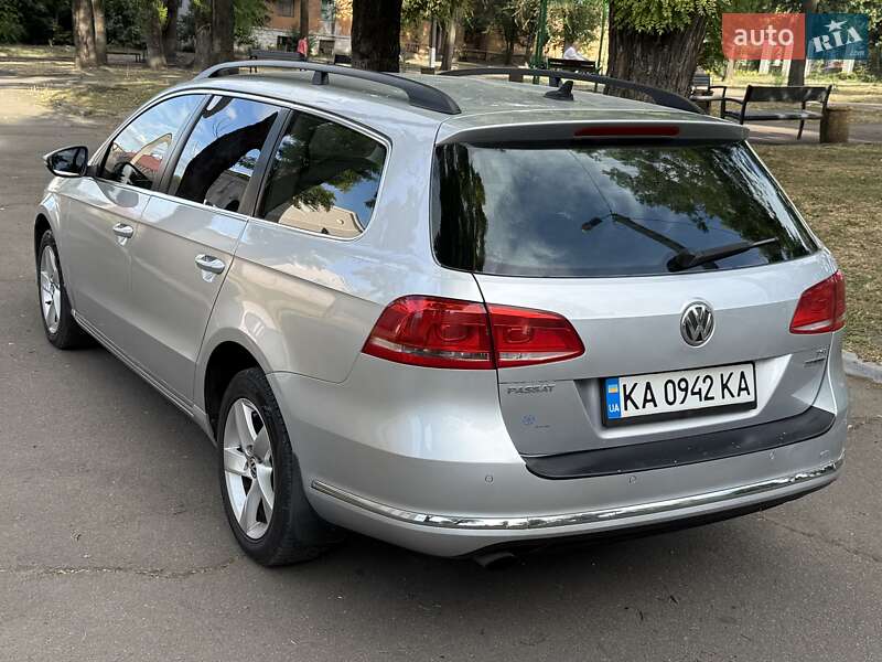 Volkswagen Passat 2011
