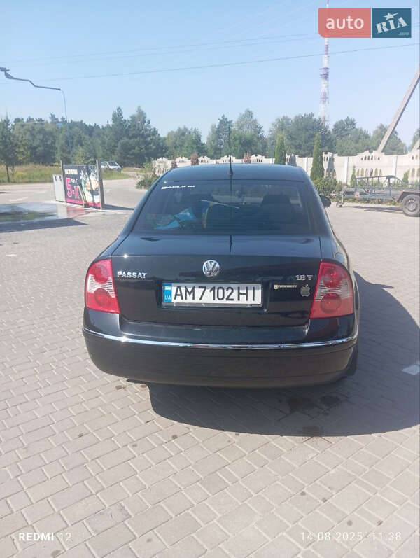 Седан Volkswagen Passat 2003 в Олевську