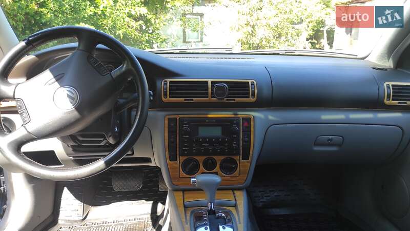 Универсал Volkswagen Passat 2003 в Вольнянске