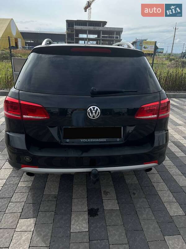 Універсал Volkswagen Passat 2012 в Львові