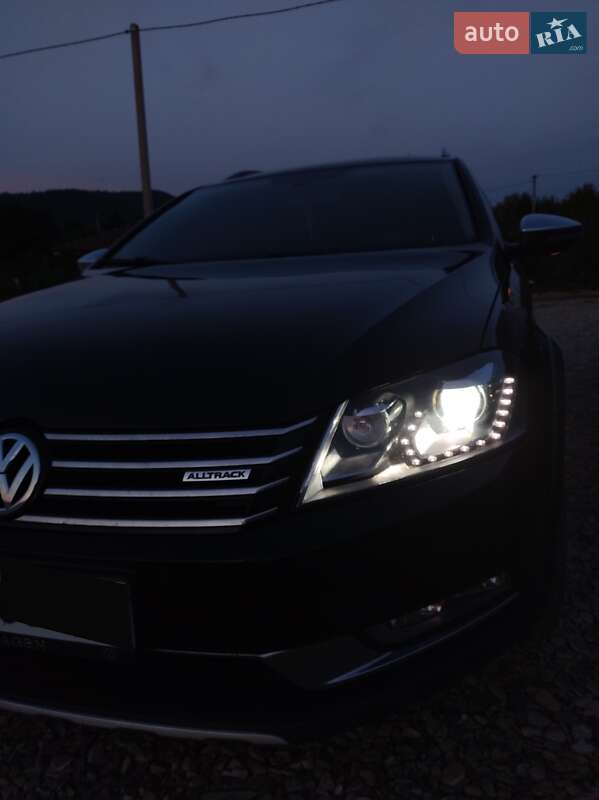 Універсал Volkswagen Passat 2012 в Львові