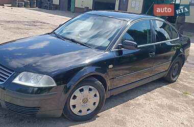Седан Volkswagen Passat 2001 в 