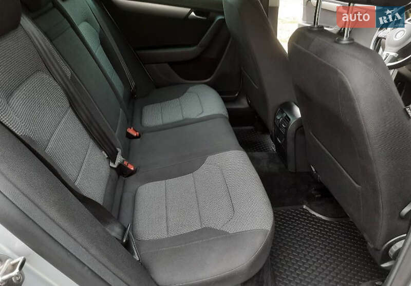 Универсал Volkswagen Passat 2014 в Черновцах