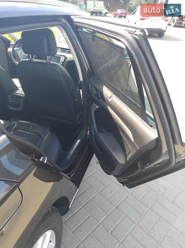 Універсал Volkswagen Passat 2015 в Житомирі