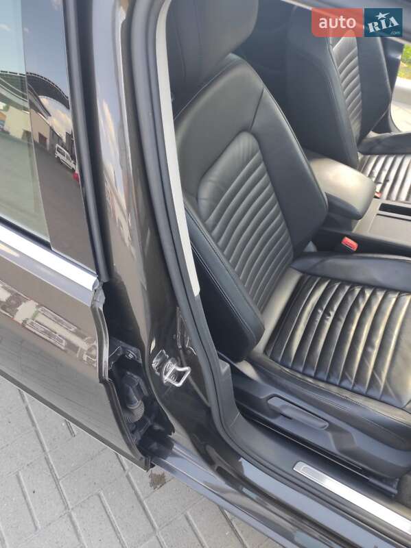 Універсал Volkswagen Passat 2015 в Житомирі