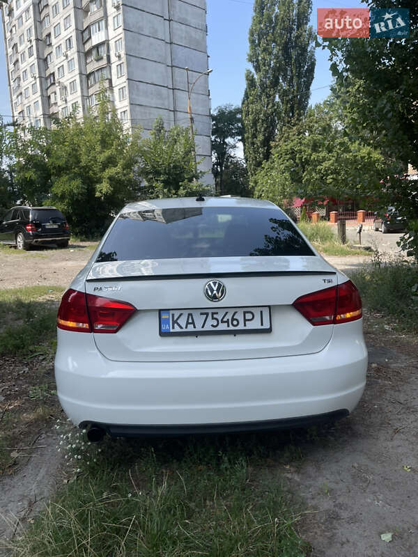 Седан Volkswagen Passat 2013 в Киеве фото 5 Седан Volkswagen Passat 2013 в Киеве