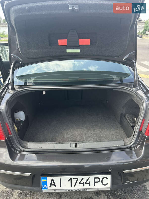 Седан Volkswagen Passat 2007 в Киеве фото 28 Седан Volkswagen Passat 2007 в Киеве