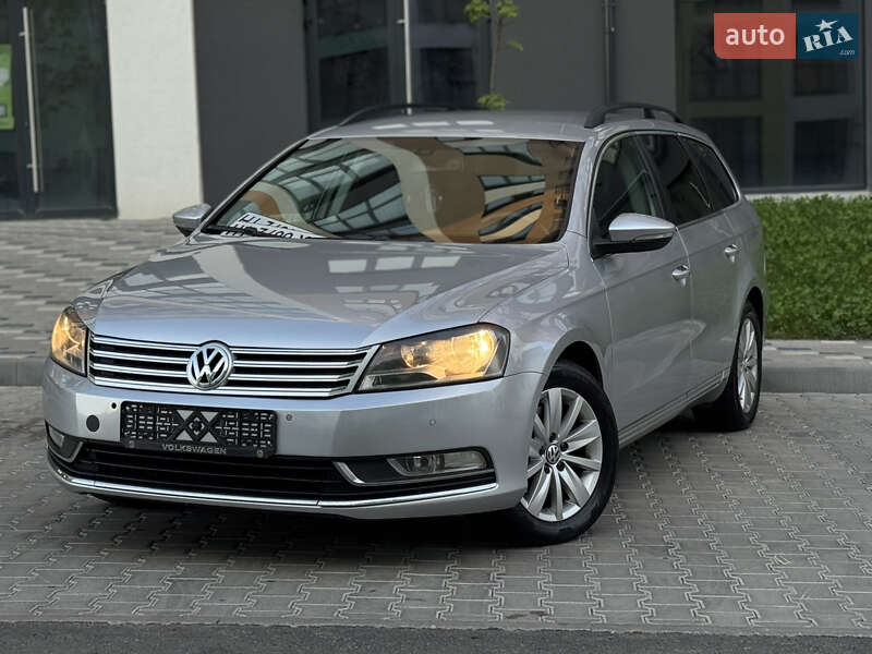 Volkswagen Passat 2011