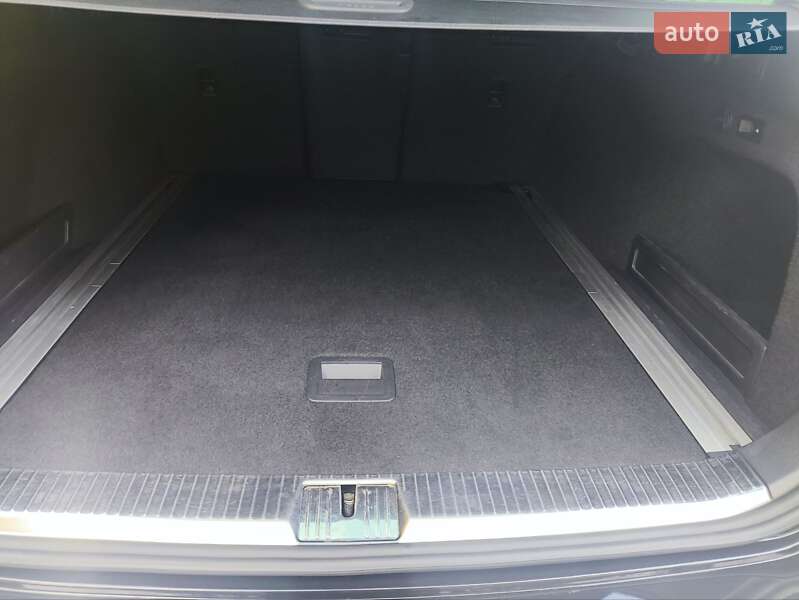 Універсал Volkswagen Passat 2018 в Вінниці