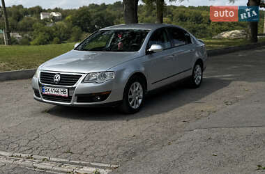 Седан Volkswagen Passat 2005 в Кам'янець-Подільському