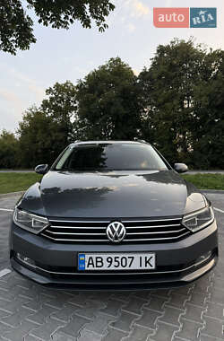 Универсал Volkswagen Passat 2015 в Виннице