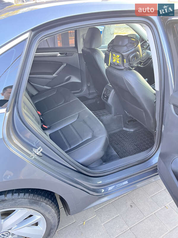 Седан Volkswagen Passat 2018 в Кривому Розі