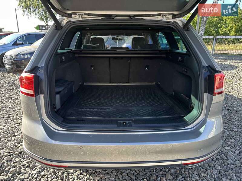 Универсал Volkswagen Passat 2016 в Смеле