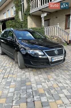 Універсал Volkswagen Passat 2010 в Харкові