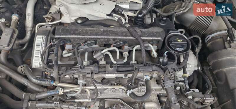 Универсал Volkswagen Passat 2015 в Луцке