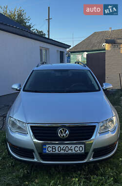 Універсал Volkswagen Passat 2010 в Чернігові