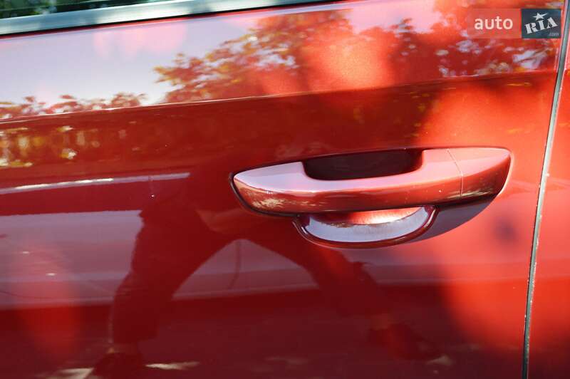 Седан Volkswagen Passat 2018 в Одессе