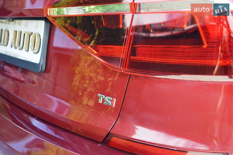 Седан Volkswagen Passat 2018 в Одессе