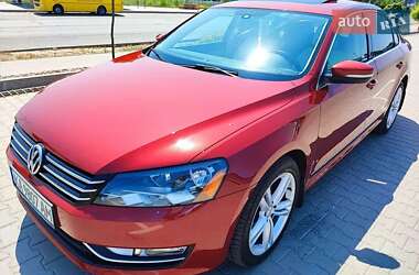 Седан Volkswagen Passat 2014 в Киеве