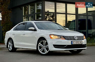 Седан Volkswagen Passat 2014 в Киеве